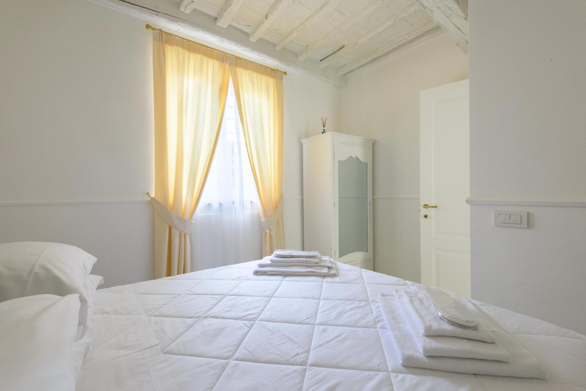 Domus Nannini Spa - L' Arco Di Matteotti Siena Buitenkant foto