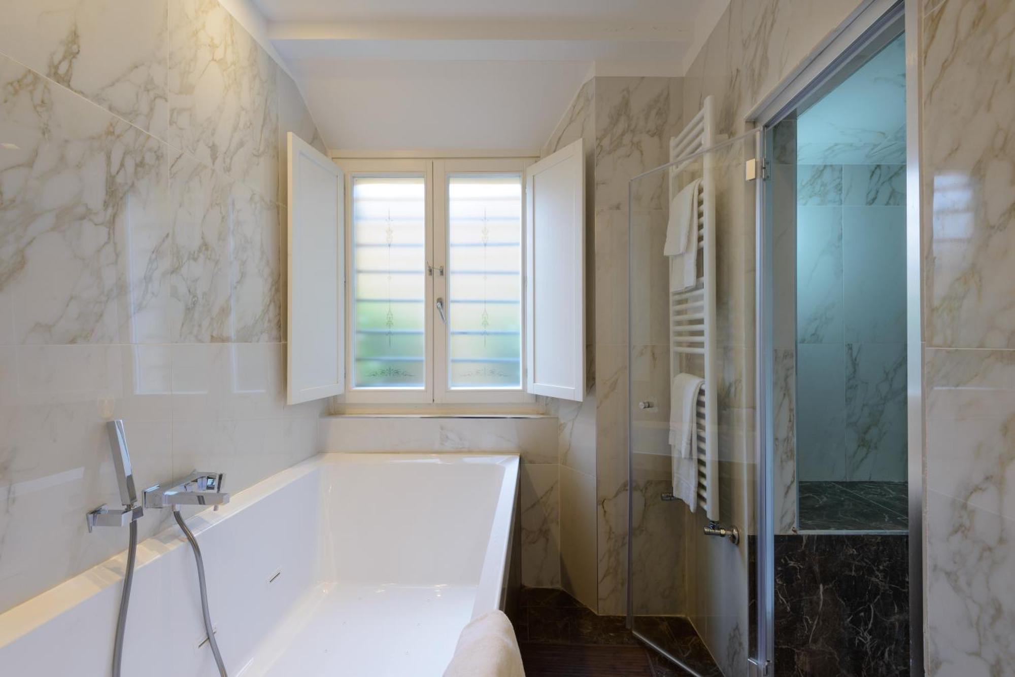Domus Nannini Spa - L' Arco Di Matteotti Siena Buitenkant foto